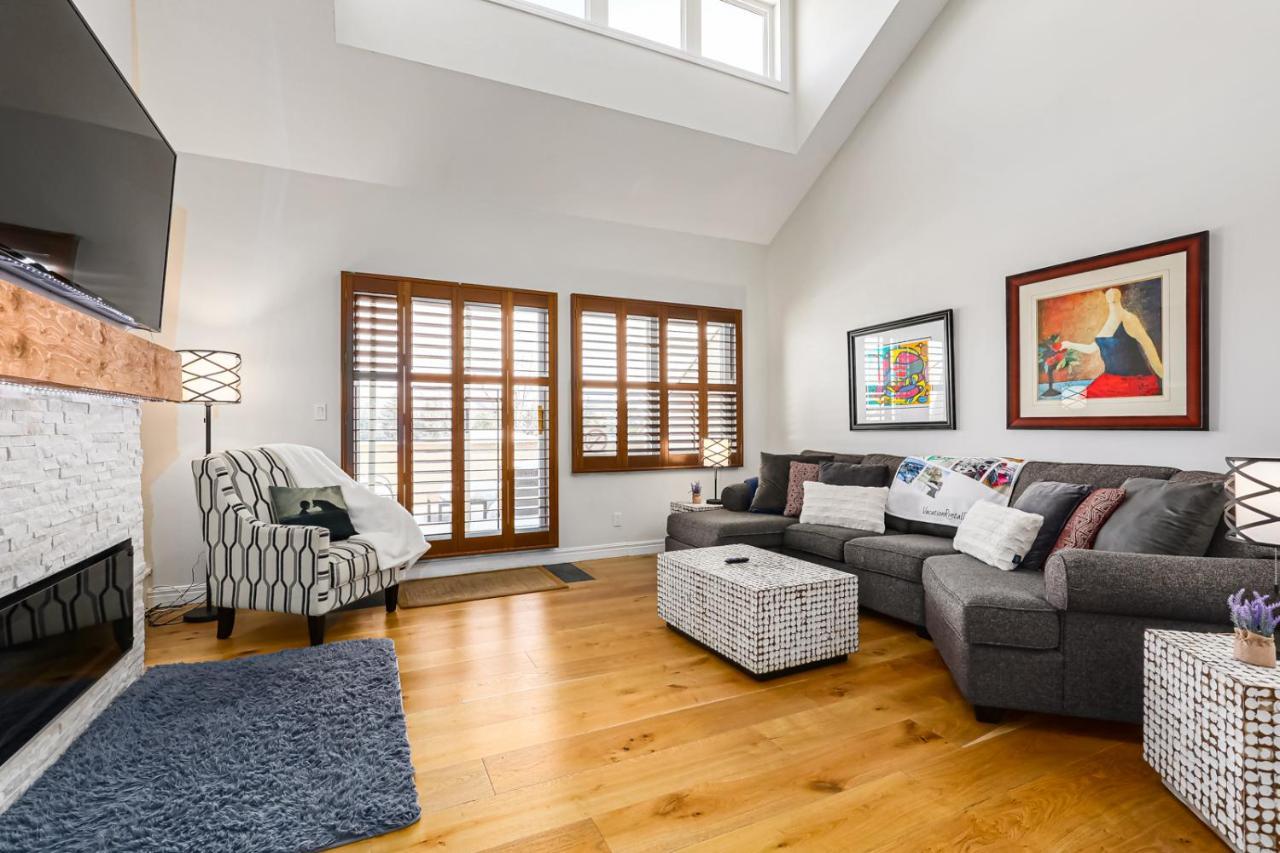 Stunning Townhouse - 3 Bdrm Blue Mountain Village Sauna! Blue Mountains Dış mekan fotoğraf